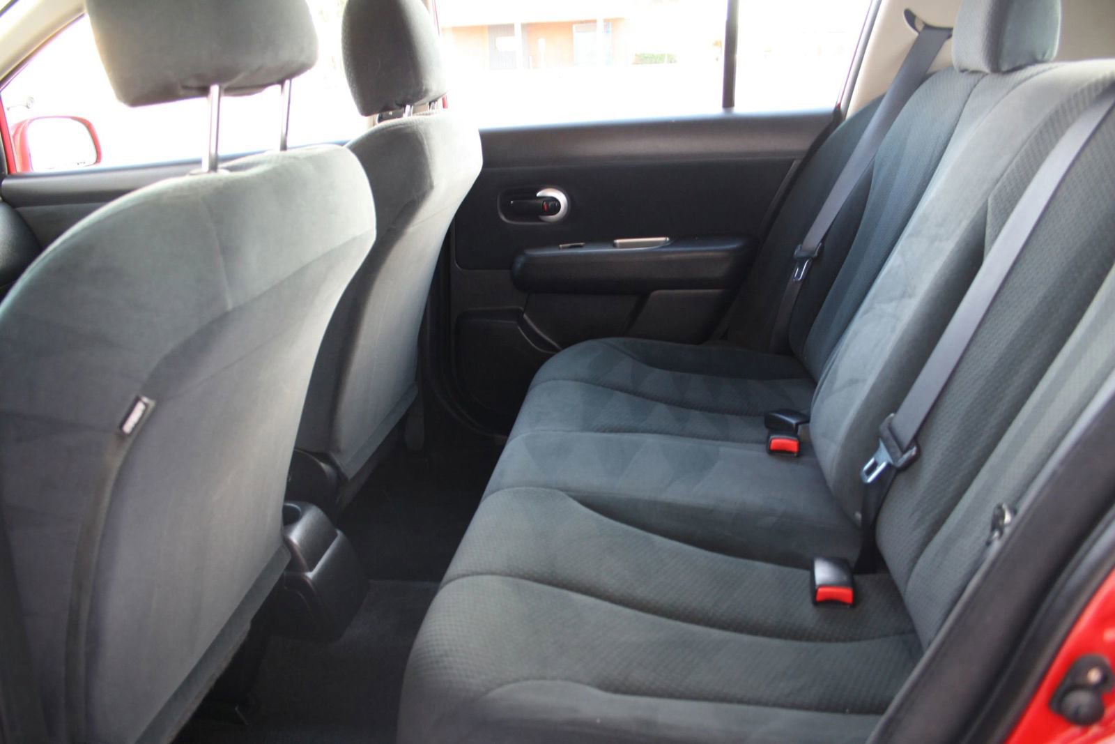 Used 2012 Nissan Versa 1.8 S w/ Plus Pkg image 15