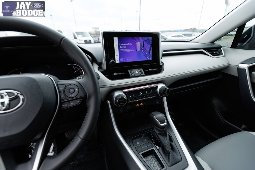 Used 2024 Toyota RAV4 XLE Premium image 37