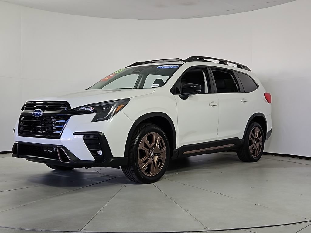 Certified 2025 Subaru Ascent Bronze Edition w/ Popular Package #2 image 3