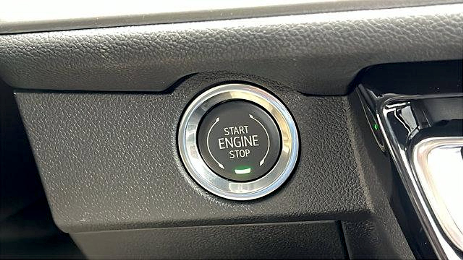 New 2026 Chevrolet Traverse LT w/ Driver Confidence Package image 28