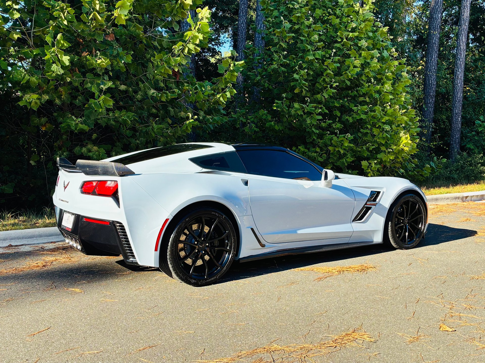 Used 2019 Chevrolet Corvette Grand Sport RWD image 26