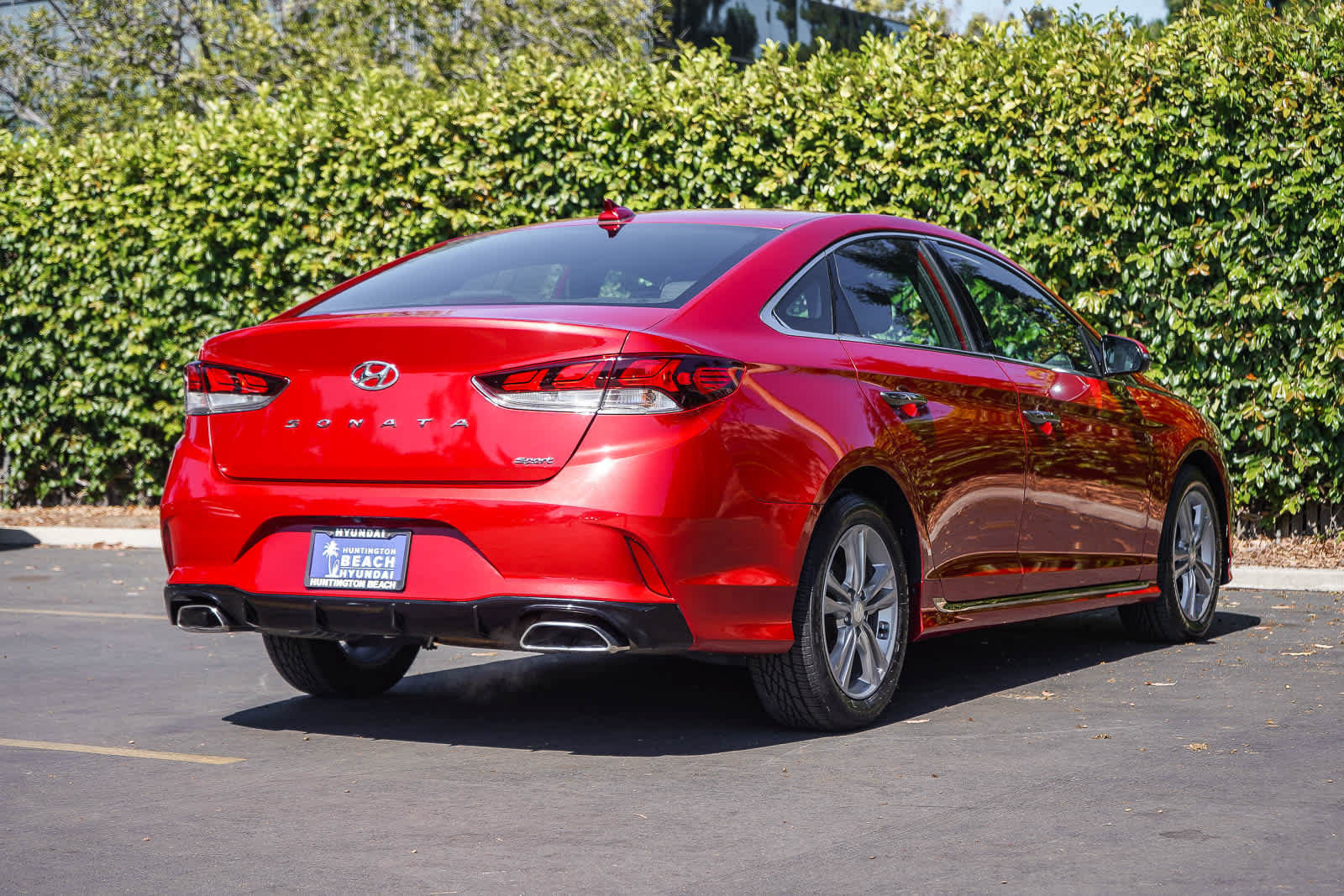 Used 2018 Hyundai Sonata Sport w/ Cargo Package FWD image 6