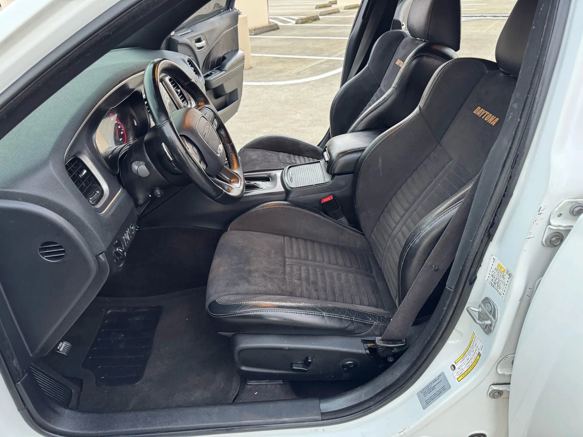 Used 2017 Dodge Charger R/T RWD image 25