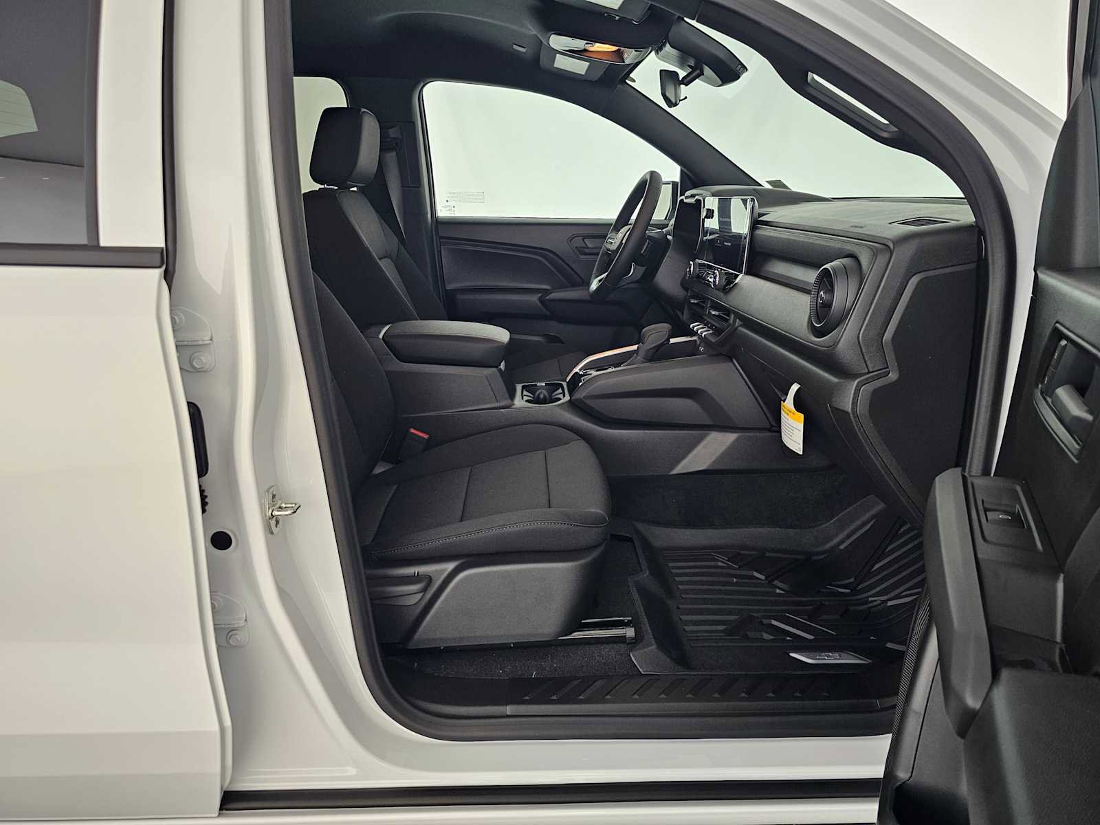 New 2026 Chevrolet Colorado W/T image 10