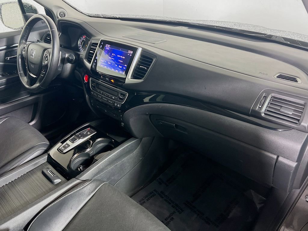 Used 2017 Honda Pilot Elite image 27