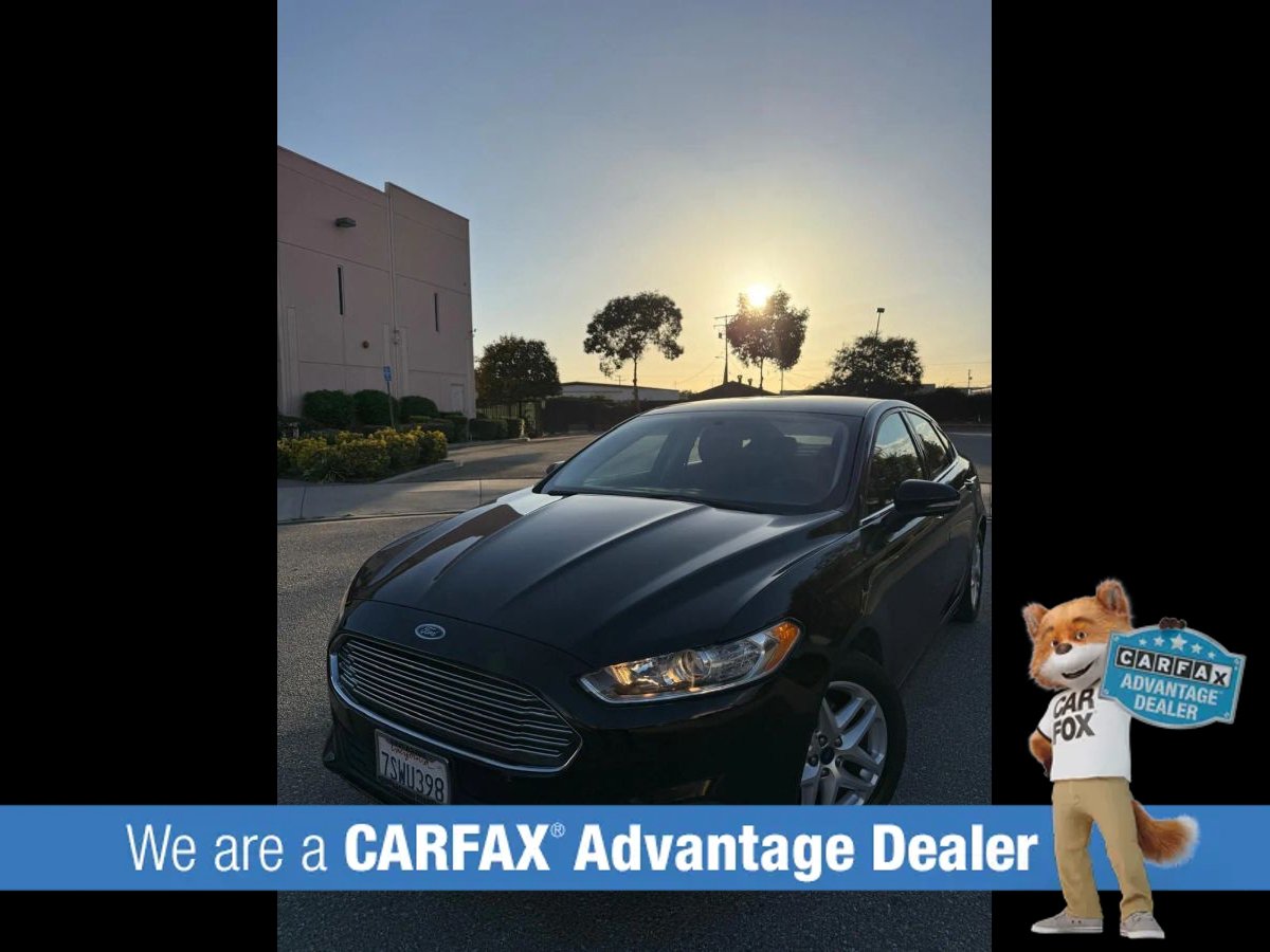 Used 2016 Ford Fusion SE FWD image 13