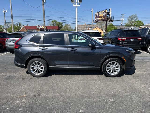 Used 2025 Honda CR-V EX image 11