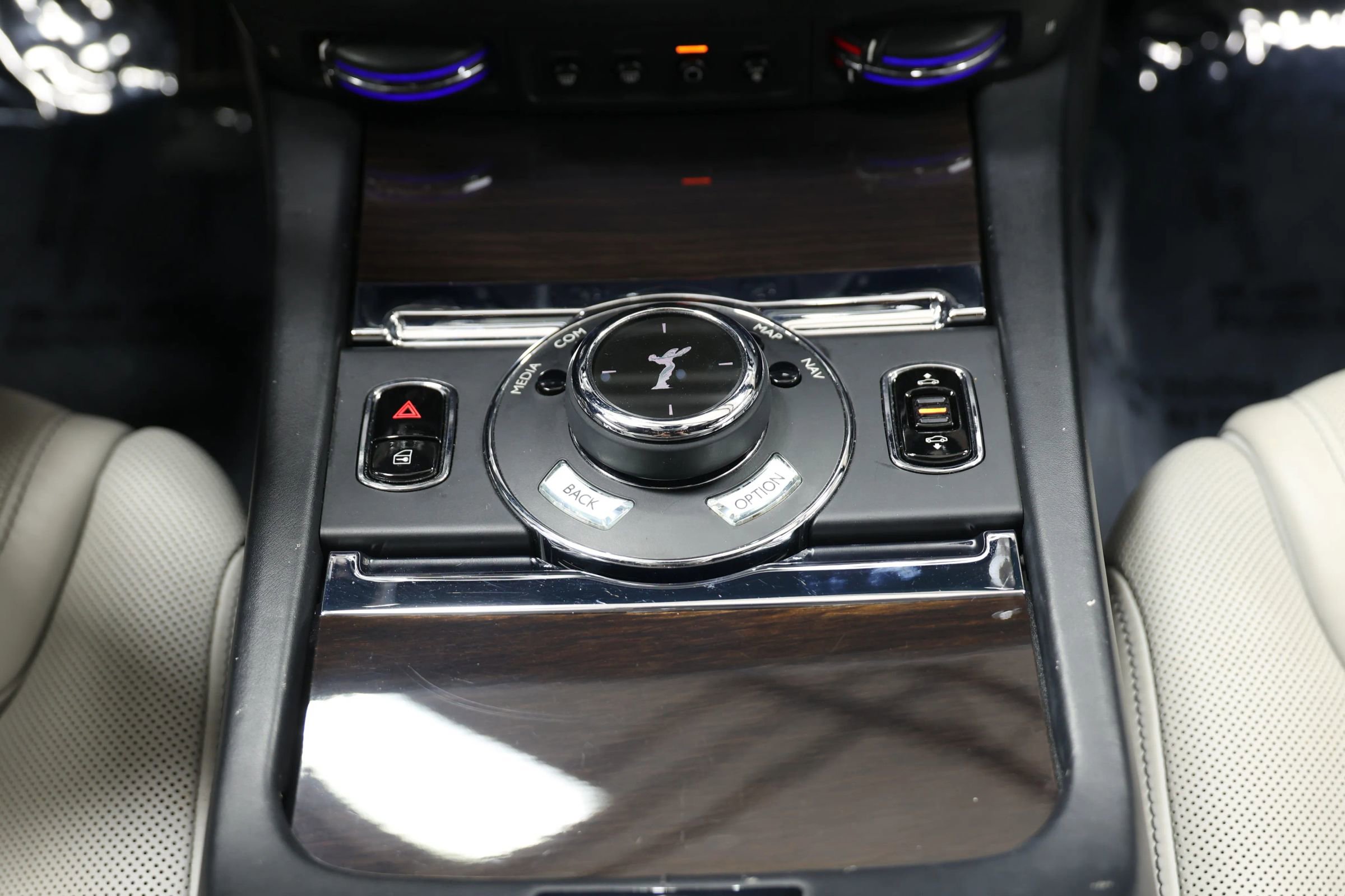 Used 2019 Rolls-Royce Ghost image 52