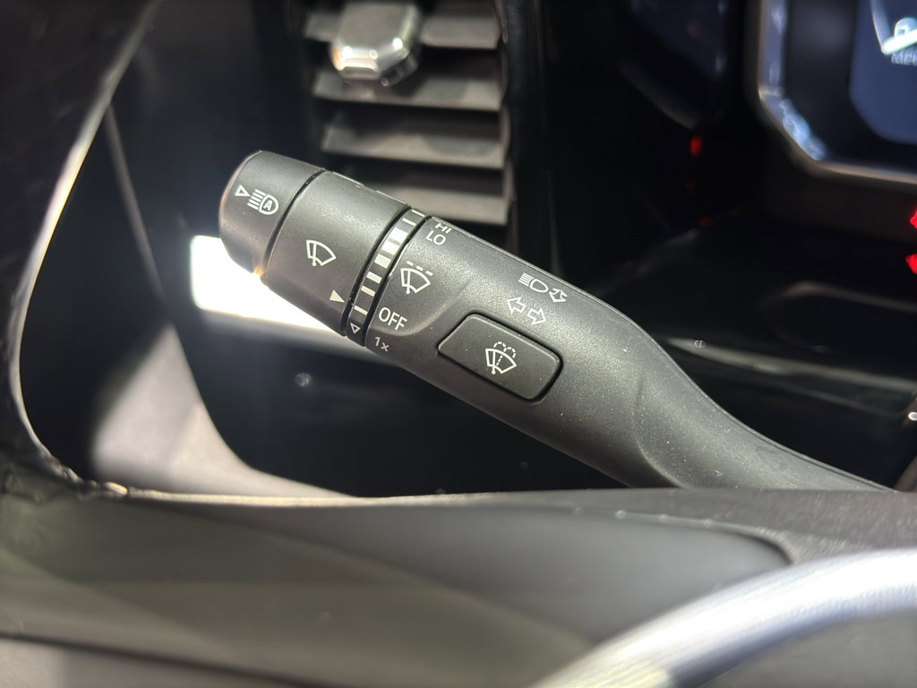 Used 2026 GMC Sierra 3500 SLE image 21