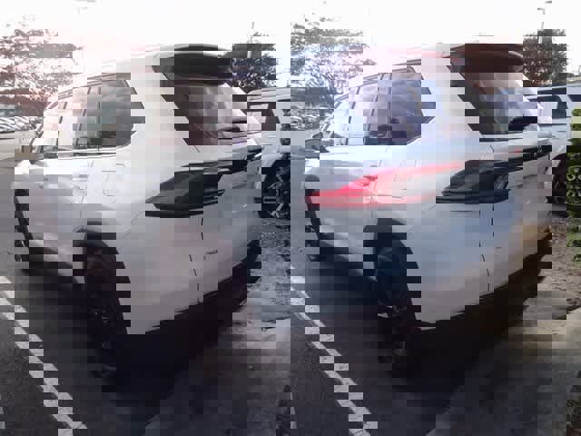 Used 2024 Toyota Grand Highlander Limited image 6