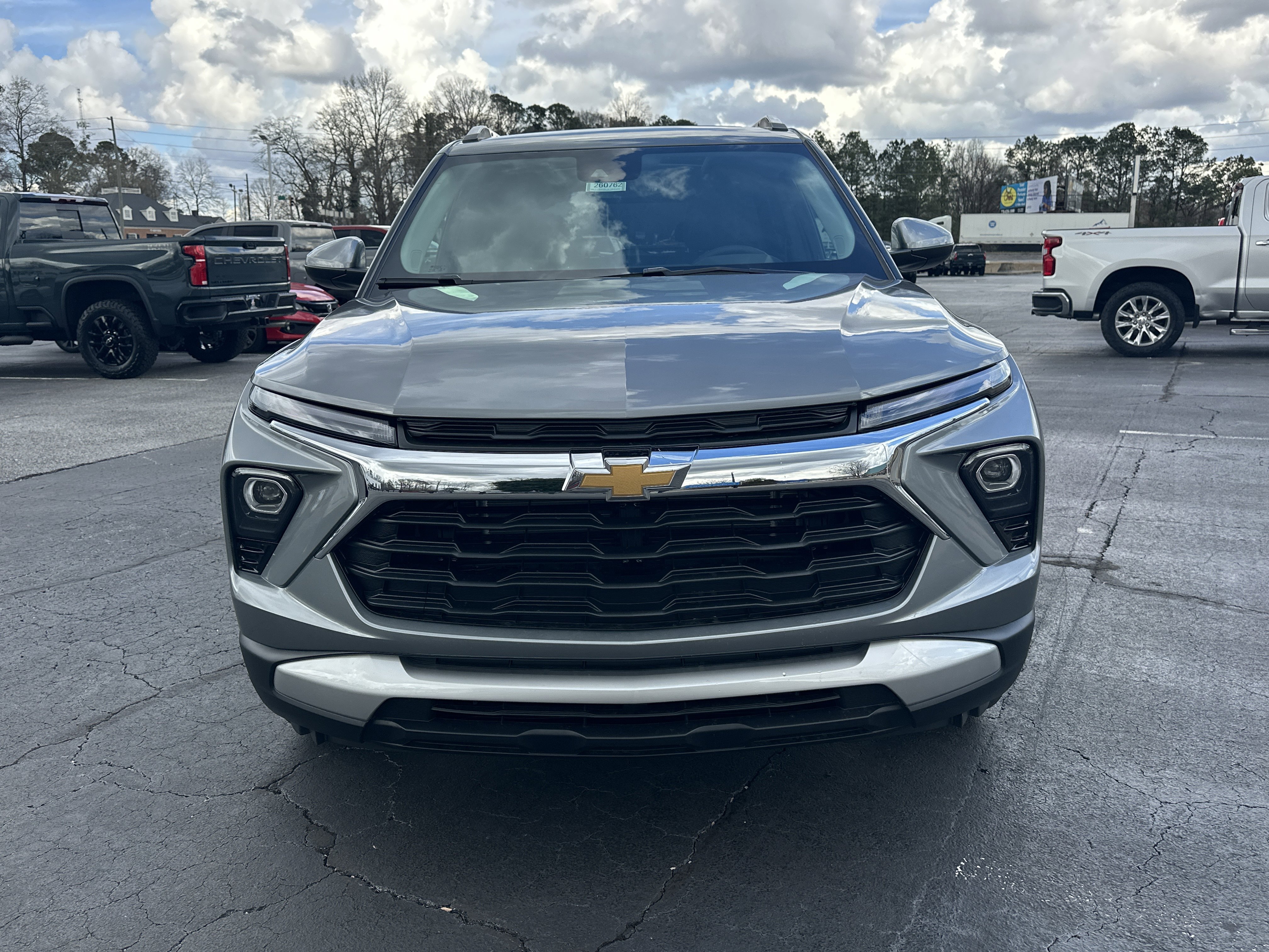 New 2026 Chevrolet TrailBlazer LT w/ Convenience Package FWD image 3