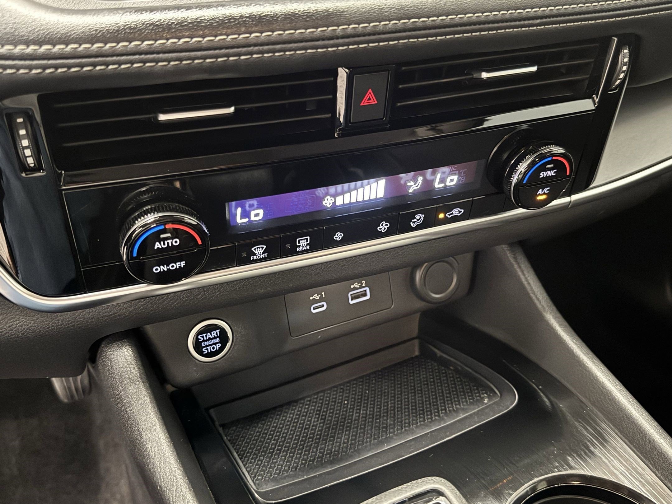 Used 2022 Nissan Rogue SV image 19