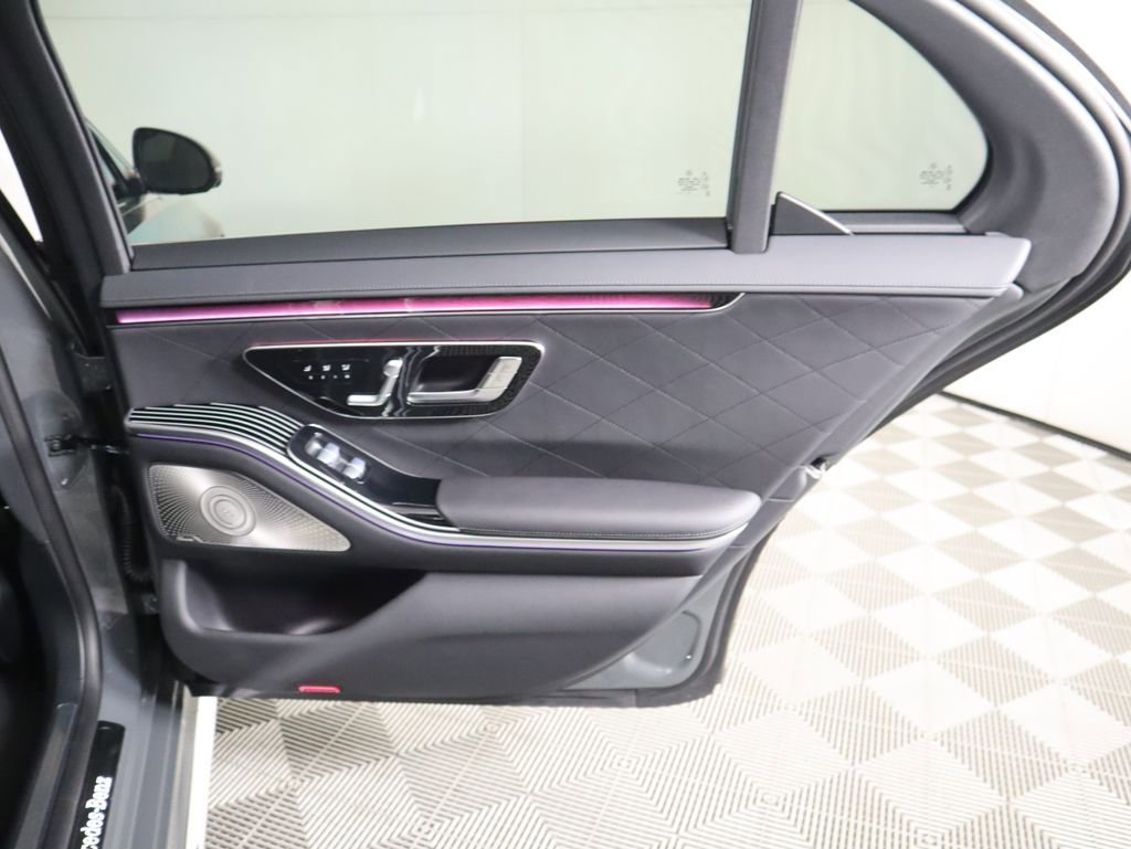 New 2026 Mercedes-Benz S 580 4MATIC Sedan image 29
