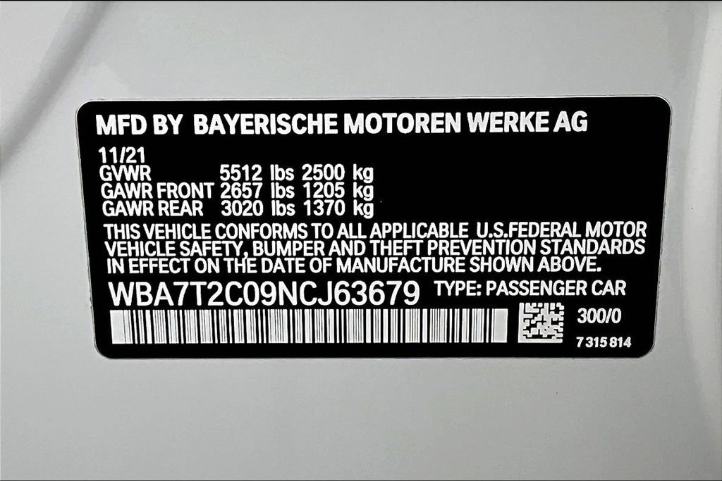 Used 2022 BMW 740i w/ M Sport Package image 40