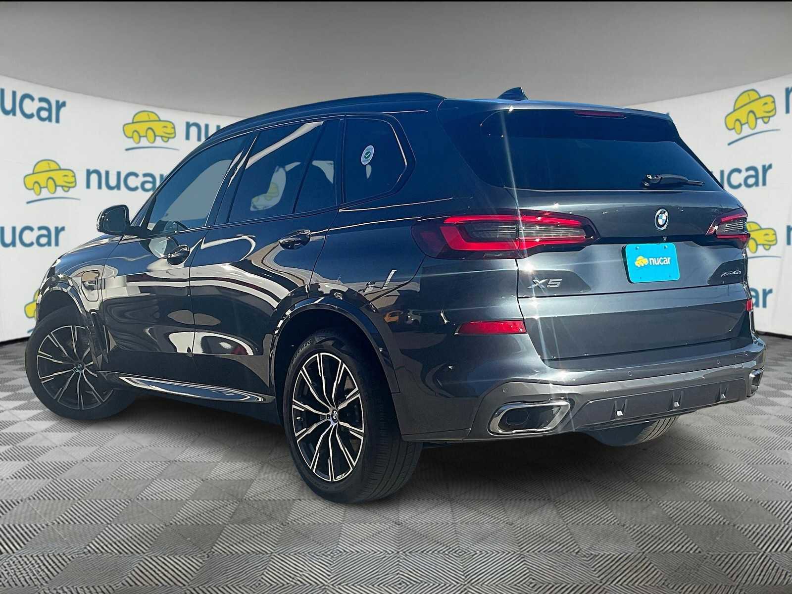 Used 2022 BMW X5 xDrive45e w/ M Sport Package image 4