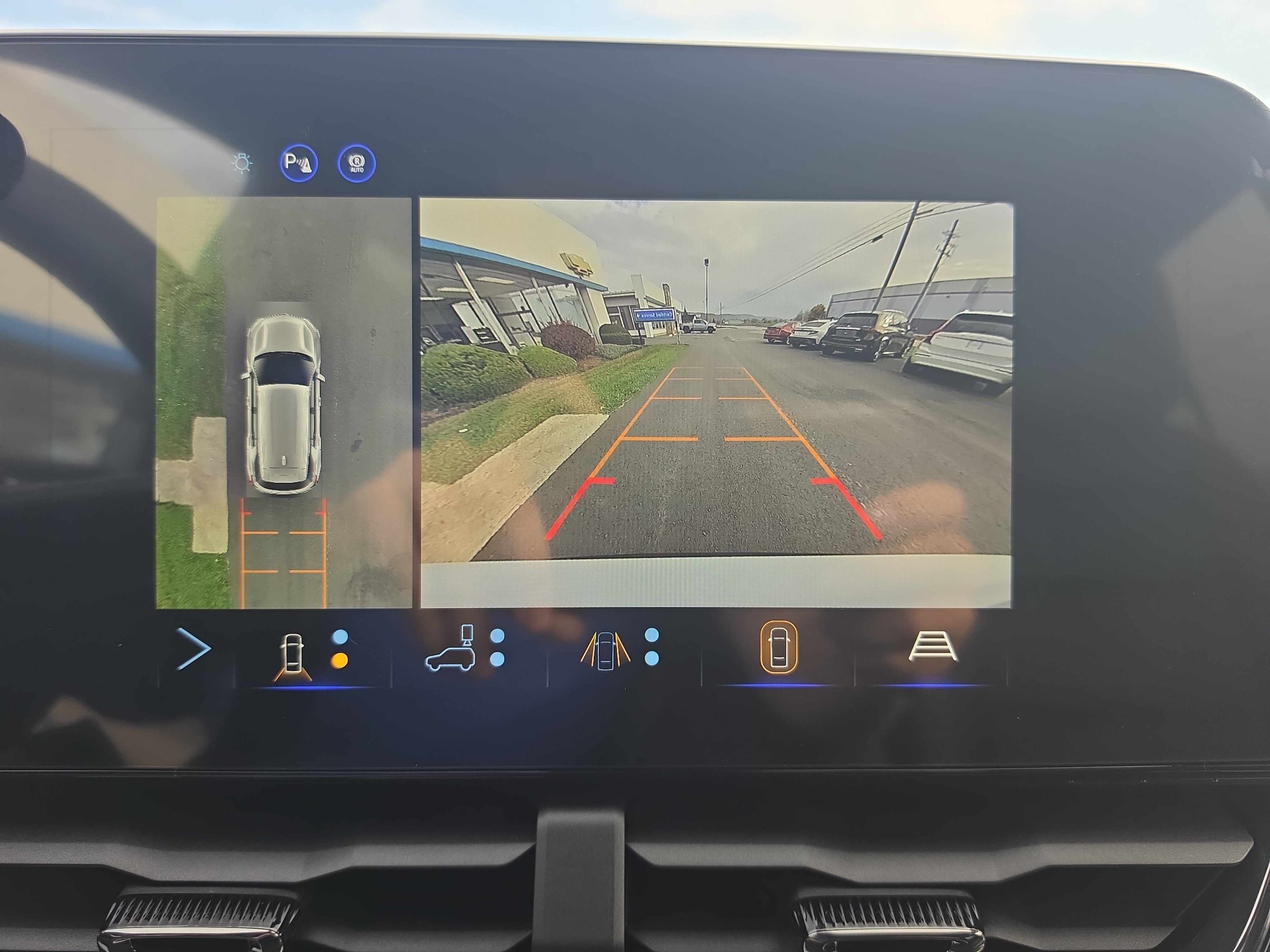 New 2027 Chevrolet Equinox RS w/ Safety and Technology Package AWD/4WD image 27
