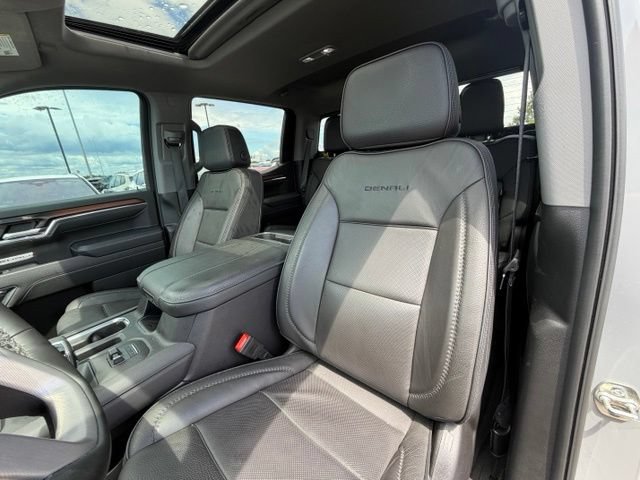 Used 2025 GMC Sierra 1500 Denali w/ Denali Reserve Package AWD/4WD image 26