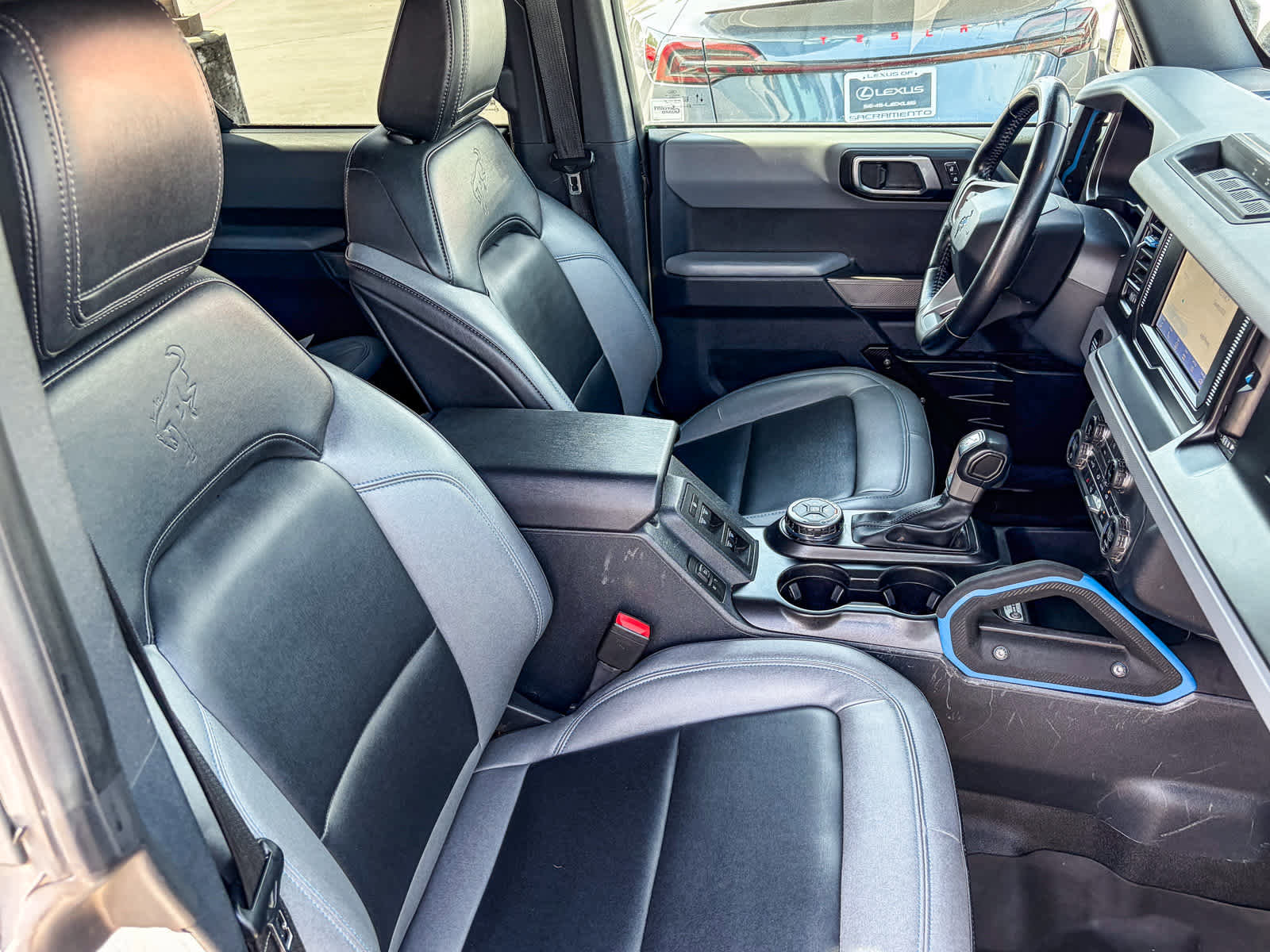 Used 2021 Ford Bronco Black Diamond image 15