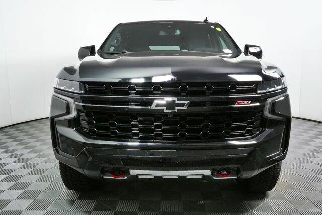 Certified 2024 Chevrolet Tahoe Z71 w/ Luxury Package AWD/4WD image 32