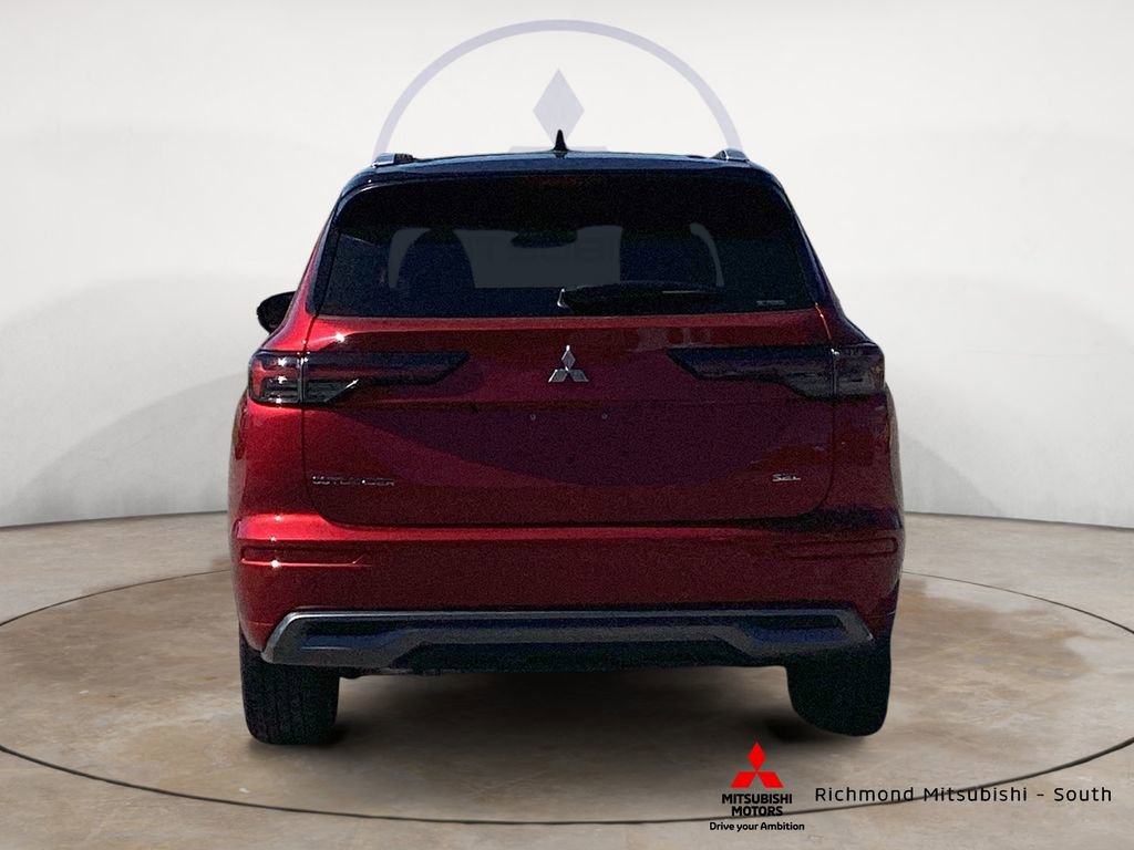 New 2025 Mitsubishi Outlander SEL image 4