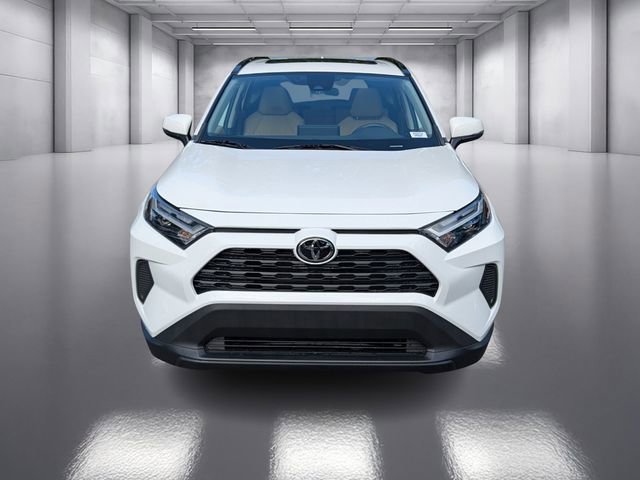 Used 2023 Toyota RAV4 XLE w/ Convenience Package image 2