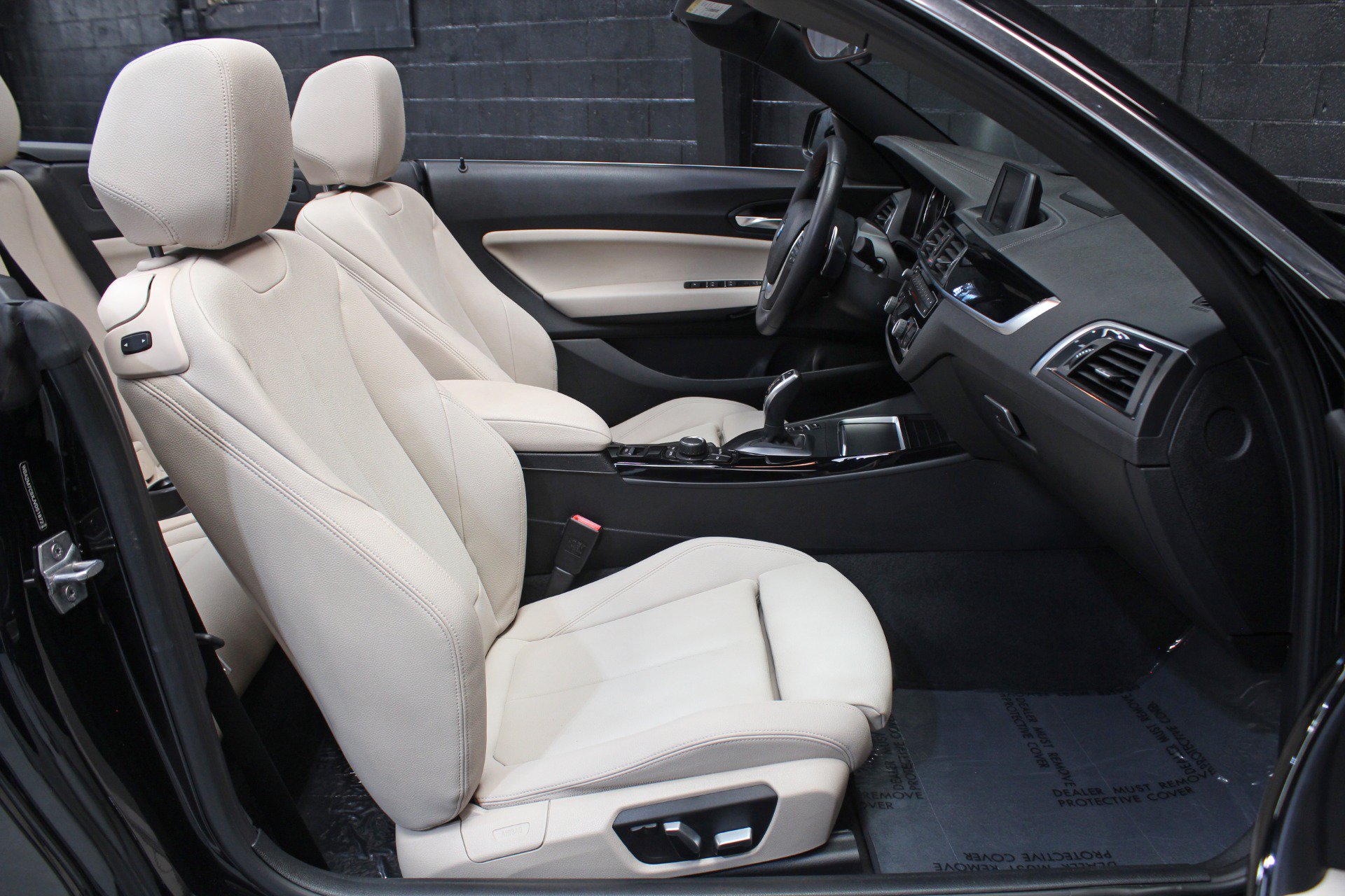 Used 2018 BMW 230i Convertible RWD image 44