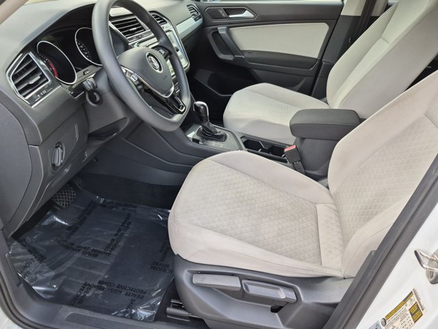 Used 2020 Volkswagen Tiguan S FWD image 15