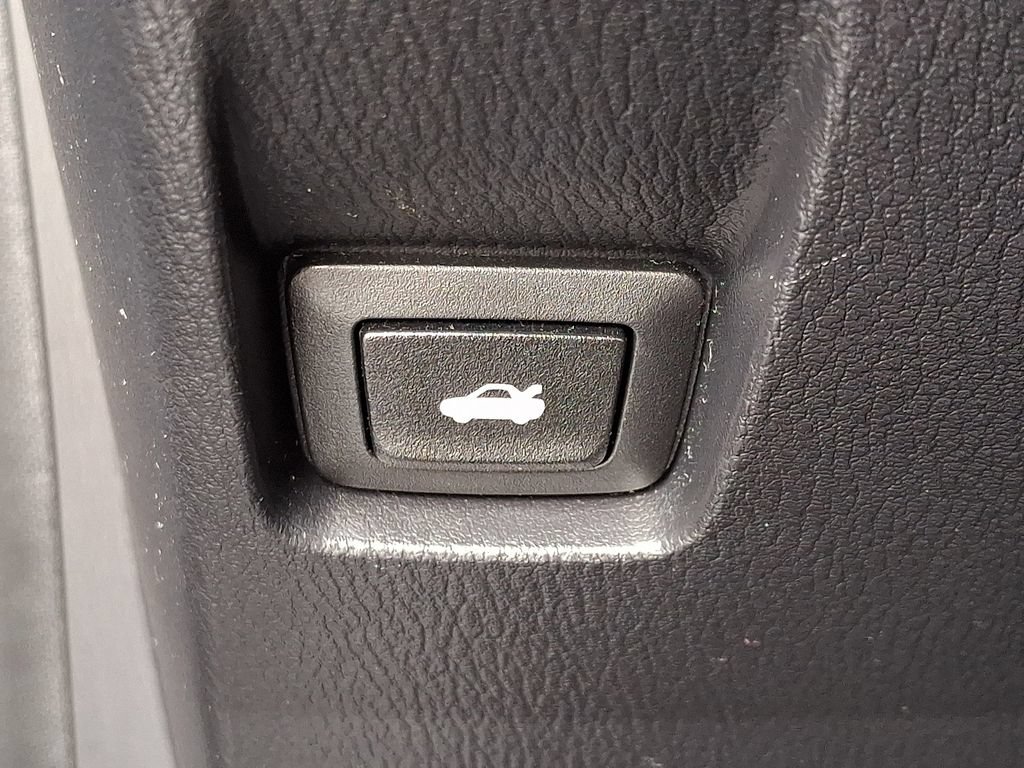 Used 2017 Toyota Yaris iA FWD image 29