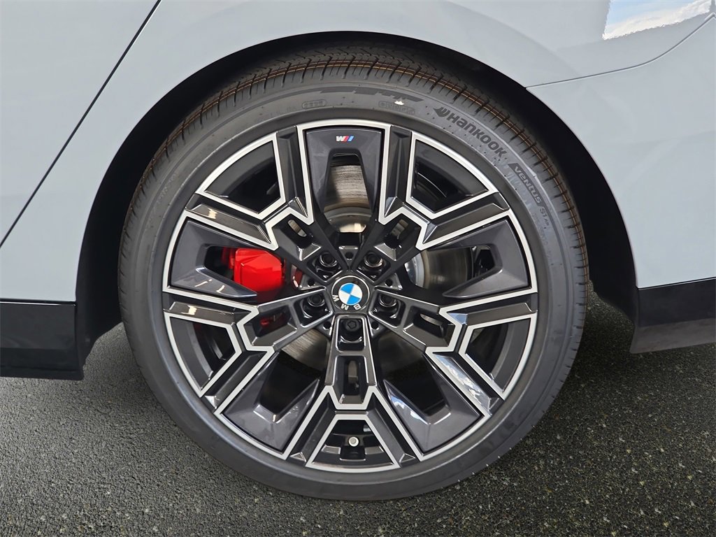 New 2026 BMW 530i w/ M Sport Package image 19