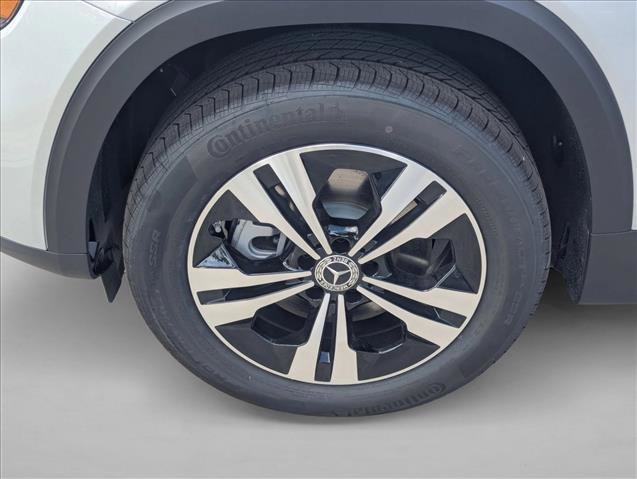 New 2026 Mercedes-Benz GLB 250 image 9