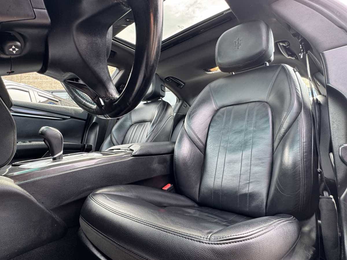 Used 2016 Maserati Ghibli RWD image 24