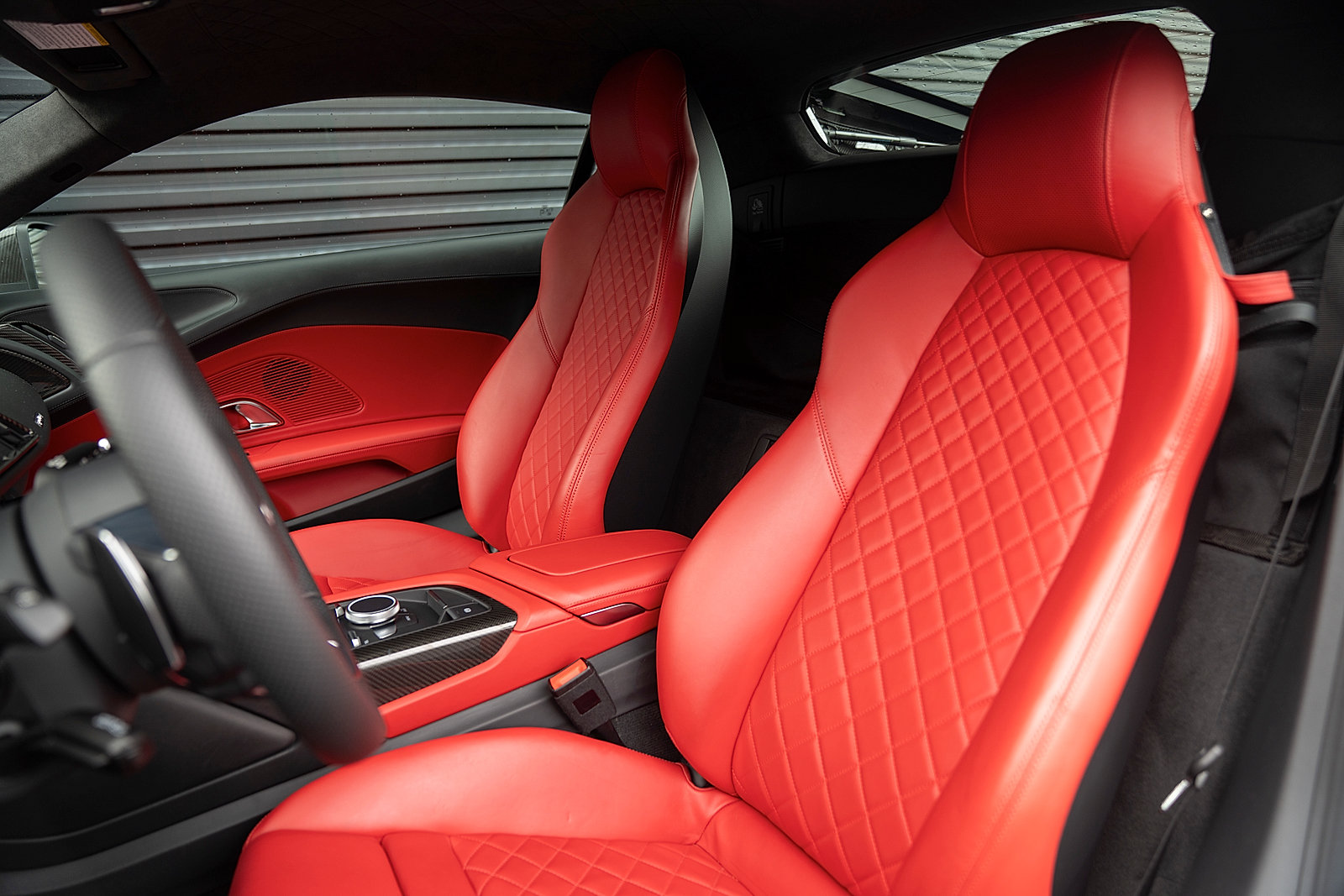 Used 2018 Audi R8 V10 plus AWD/4WD image 5