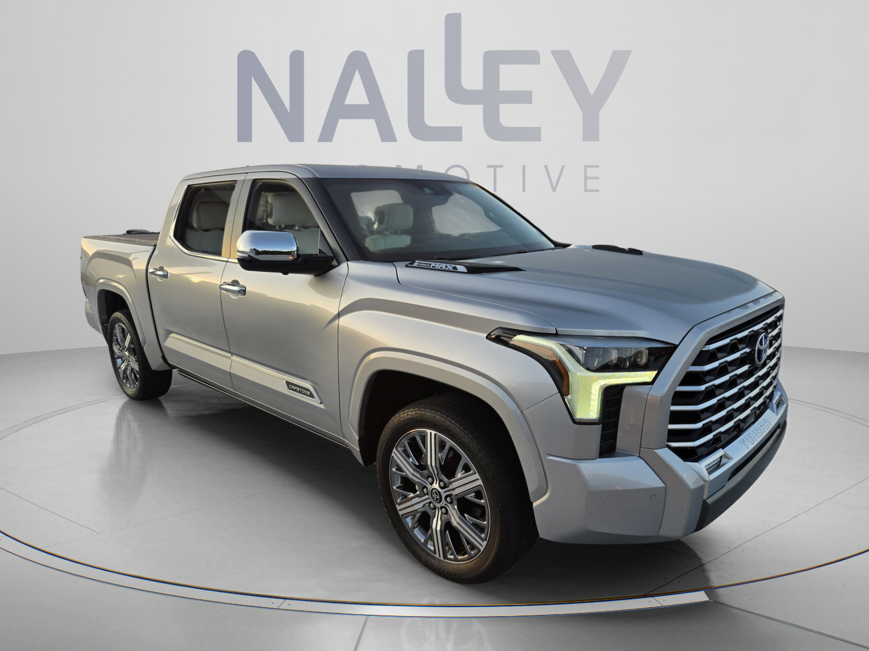 Used 2024 Toyota Tundra Capstone AWD/4WD image 7