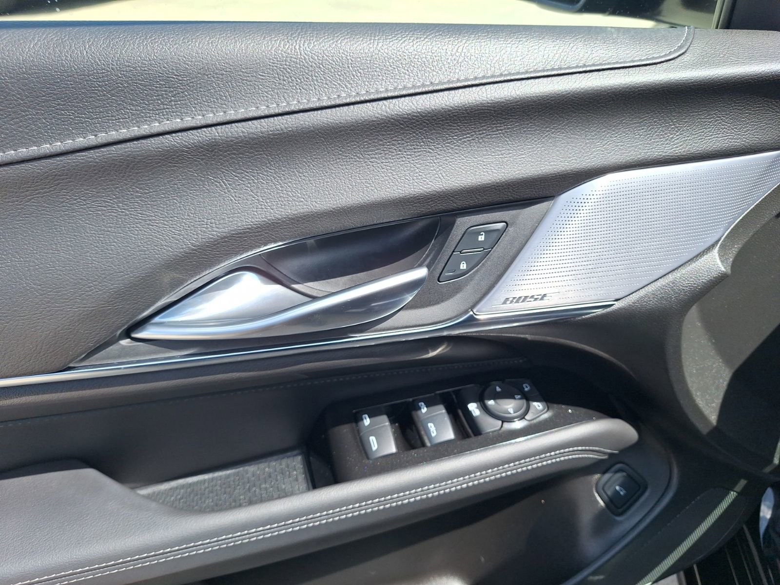 Used 2025 Cadillac CT4 Luxury RWD image 18