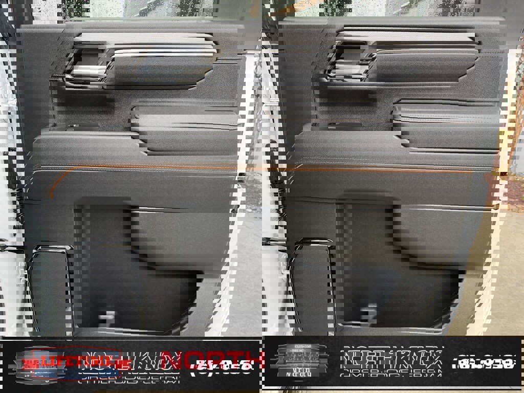 Used 2025 GMC Sierra 2500 AT4 w/ AT4 Premium Plus Package image 26