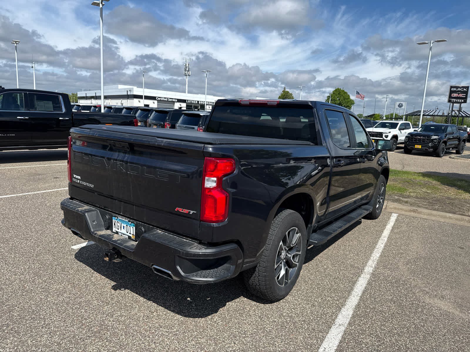 Used 2022 Chevrolet Silverado 1500 RST w/ Z71 Off-Road Package AWD/4WD image 7
