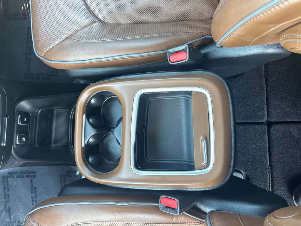Used 2019 Chrysler Pacifica Limited w/ Advanced Safetytec Group FWD image 29
