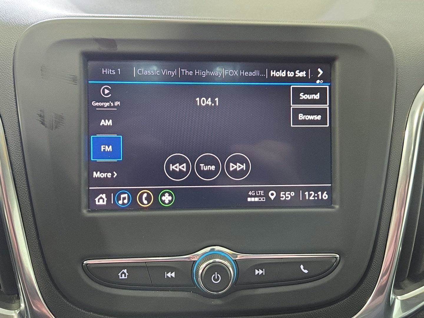 Used 2024 Chevrolet Equinox LT image 6