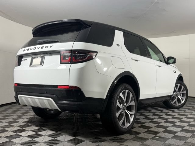 New 2026 Land Rover Discovery Sport Landmark AWD/4WD image 8