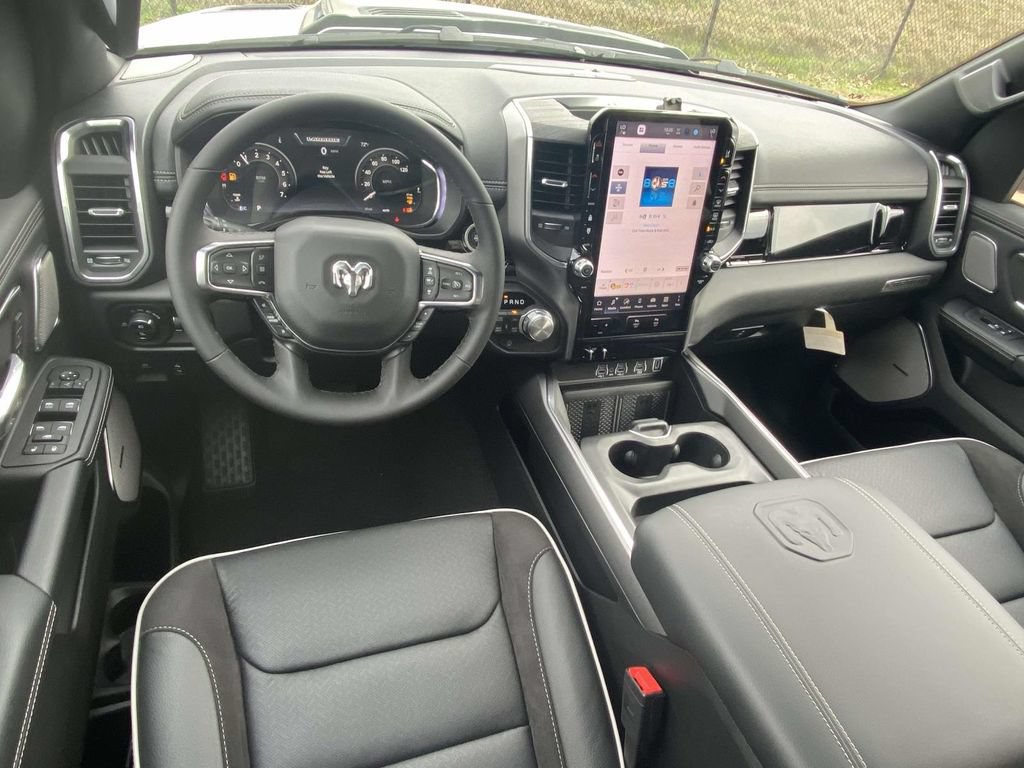 New 2026 RAM 1500 Laramie w/ Night Edition AWD/4WD image 40