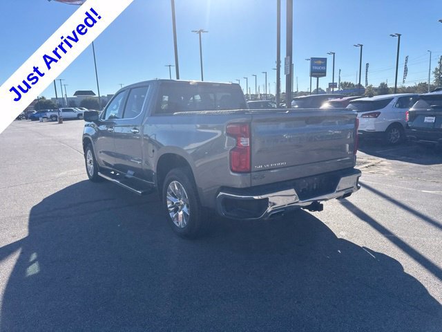 Used 2022 Chevrolet Silverado 1500 LTZ AWD/4WD image 6