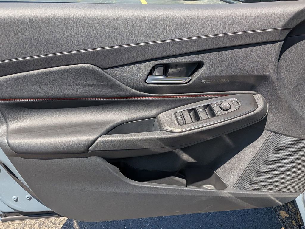 New 2026 Nissan Sentra SR w/ SR All Weather Package FWD image 9
