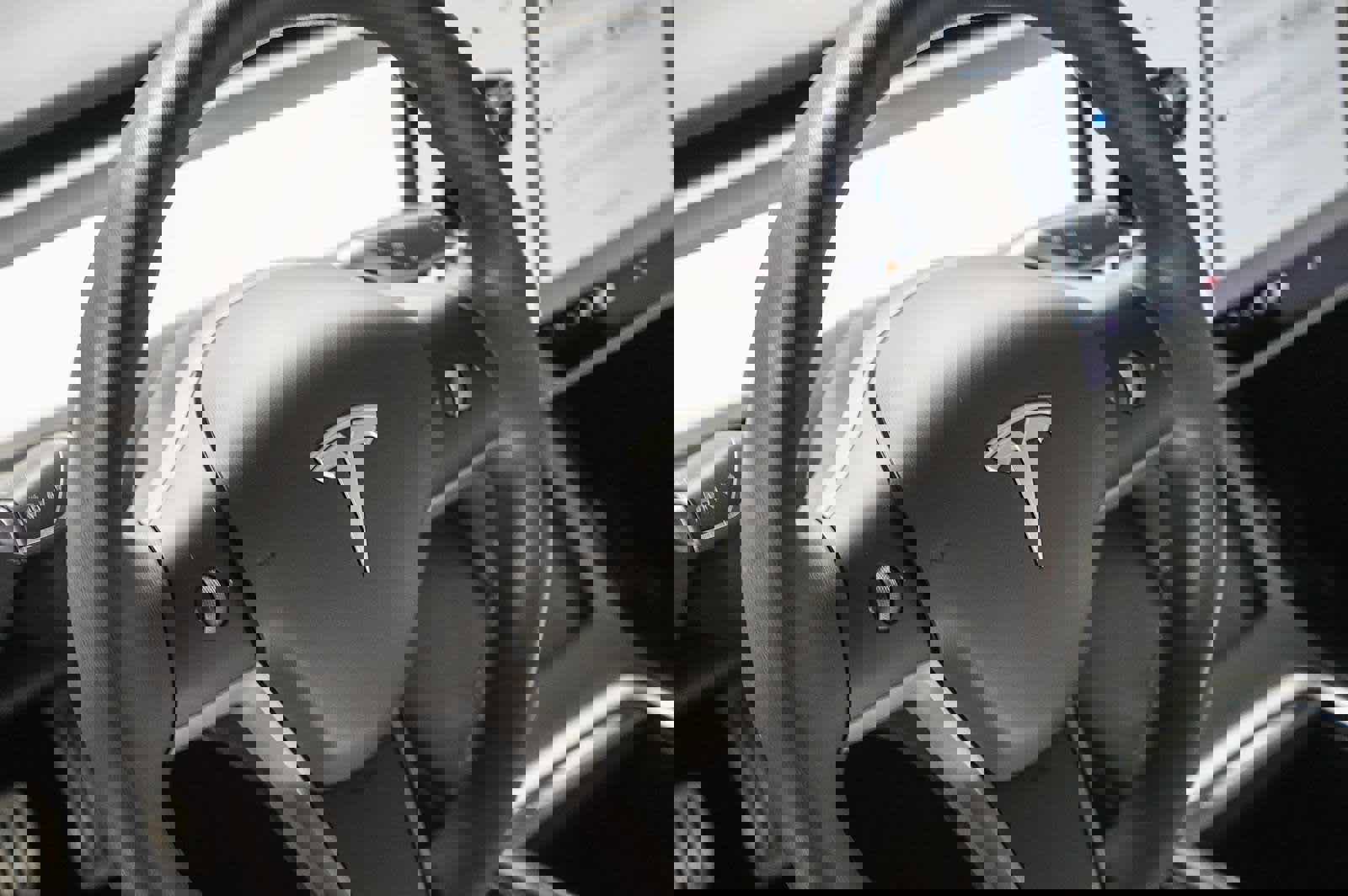 Used 2021 Tesla Model 3 Performance image 23