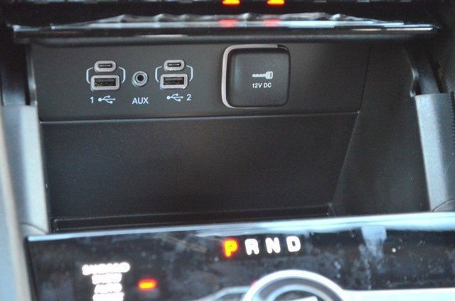 New 2025 Jeep Grand Cherokee Limited w/ Black Appearance Package image 25