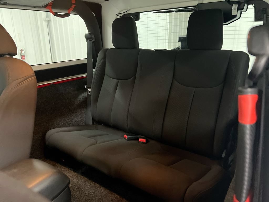 Used 2015 Jeep Wrangler Sport AWD/4WD image 21