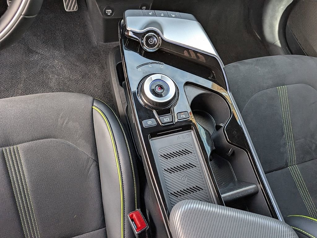 Used 2023 Kia EV6 GT image 29