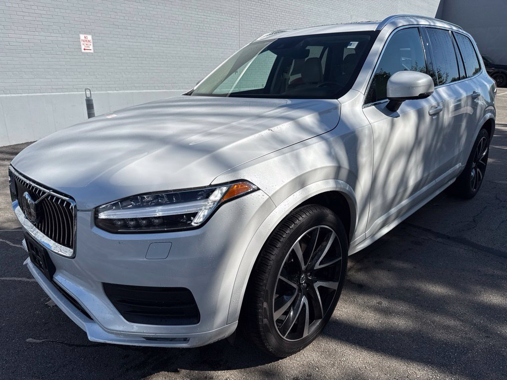Used 2021 Volvo XC90 T6 Momentum w/ Climate Package