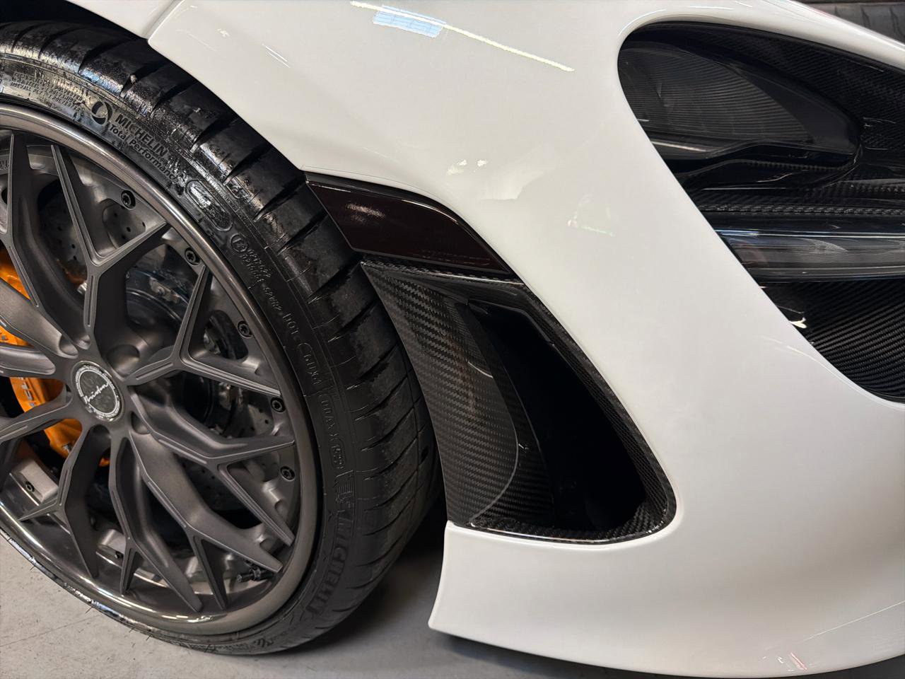 Used 2019 McLaren 720S Performance image 13