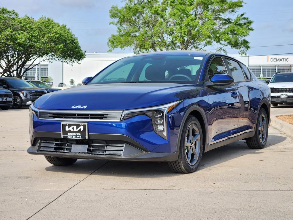 New 2026 Kia K4 LXS image 2