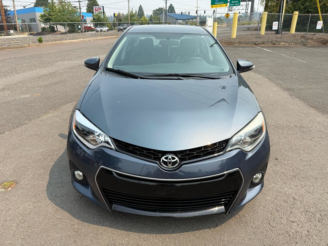 Used 2015 Toyota Corolla S FWD image 9